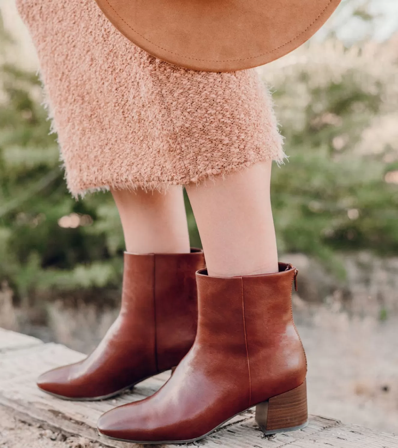 bessie_block_heel_bootie_9.webp Bessie Block Heel Bootie^Baretraps Cheap