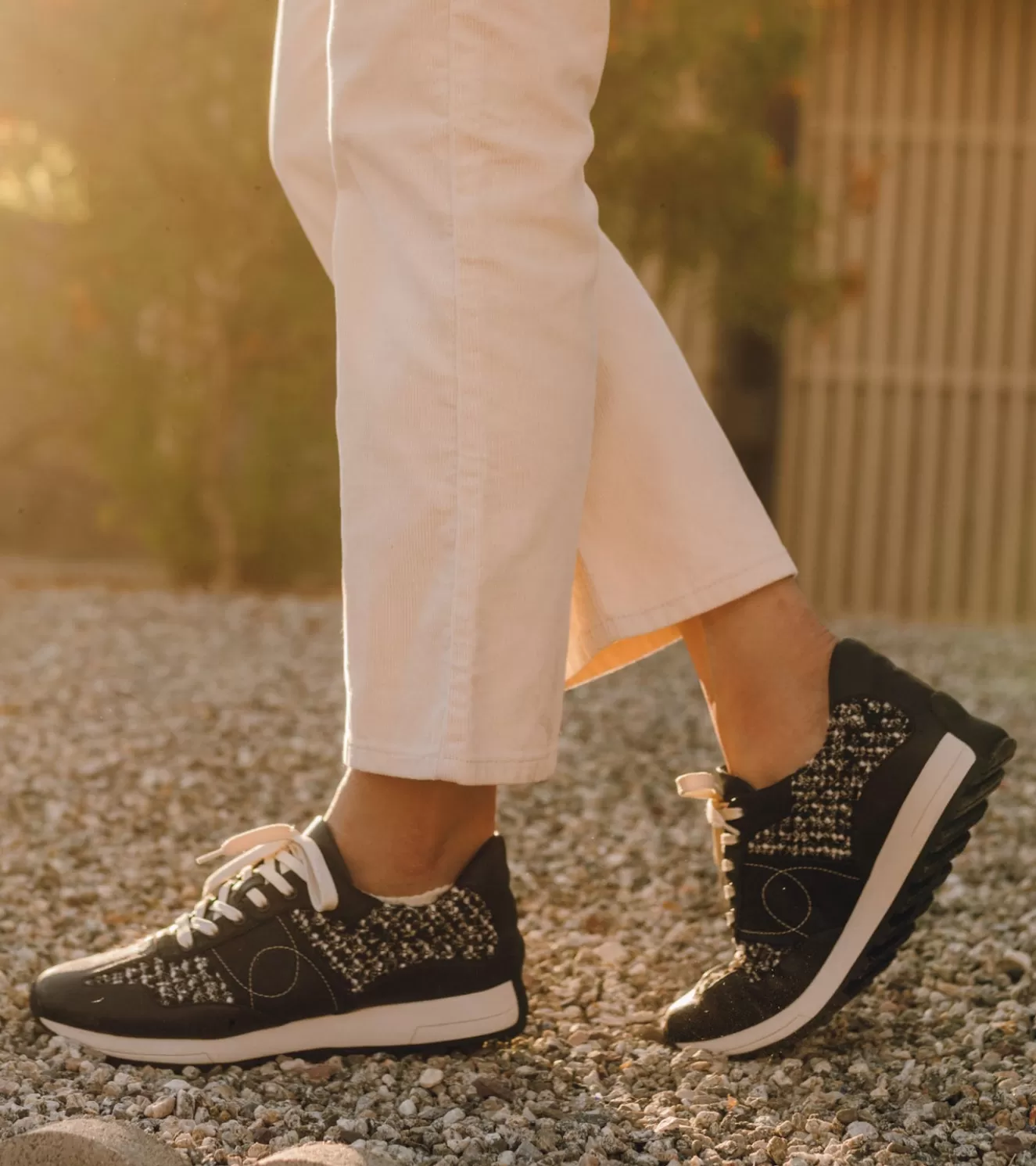 gwenda_lace_up_sneaker_9-1.webp Gwenda Lace Up Sneaker^Baretraps Best Sale