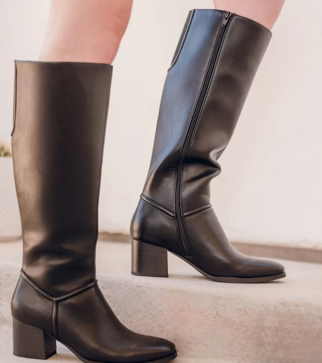 thalia_tall_boot_9.webp Thalia Tall Boot^Baretraps Hot