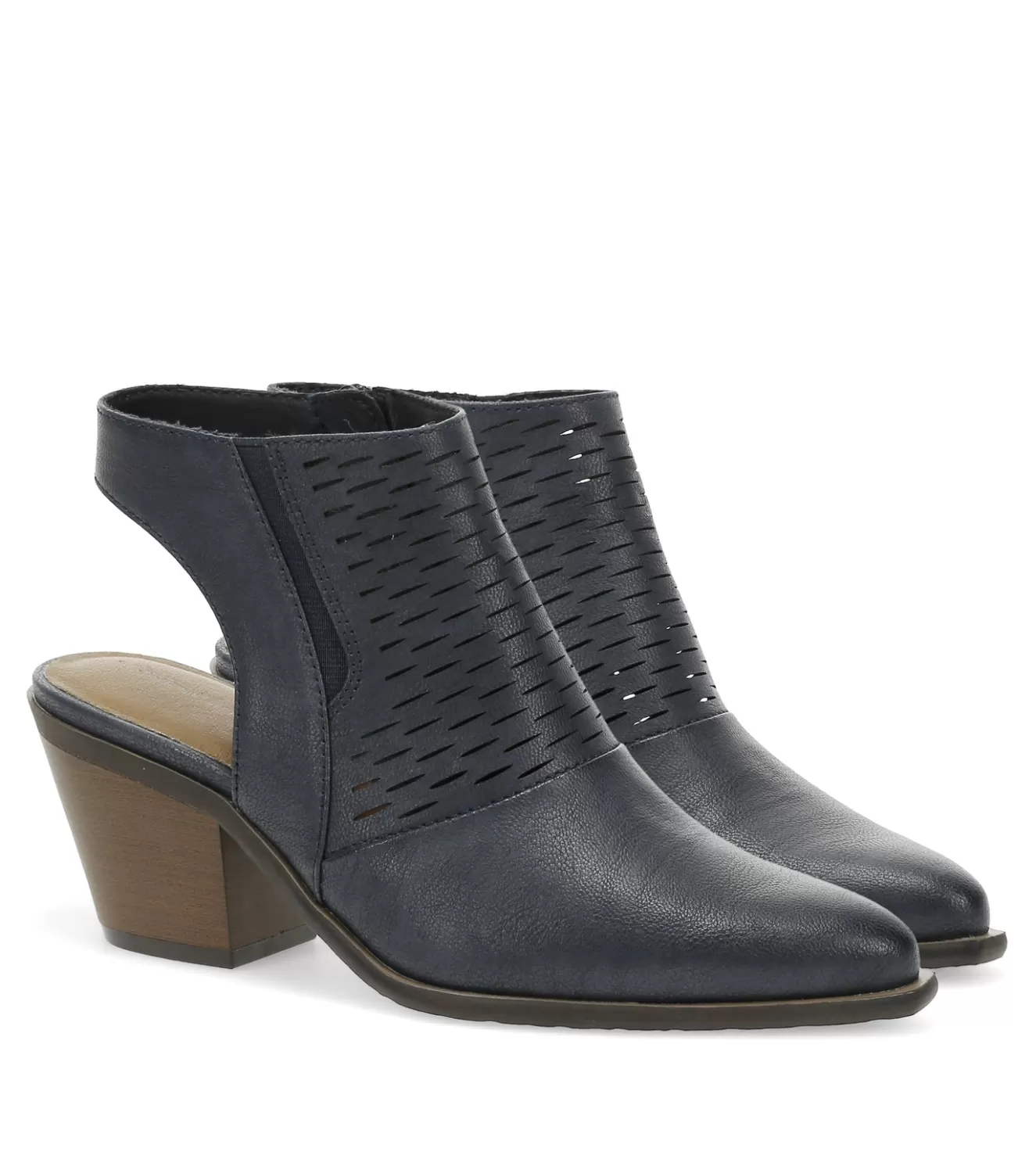 yangley_block_heel_bootie_7-2.webp Yangley Block Heel Bootie^Baretraps Outlet